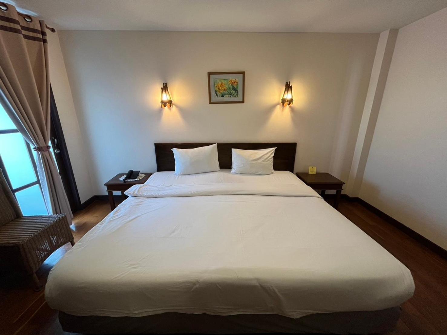 Sripat Guesthouse Sha Extra Plus Chiang Mai Esterno foto