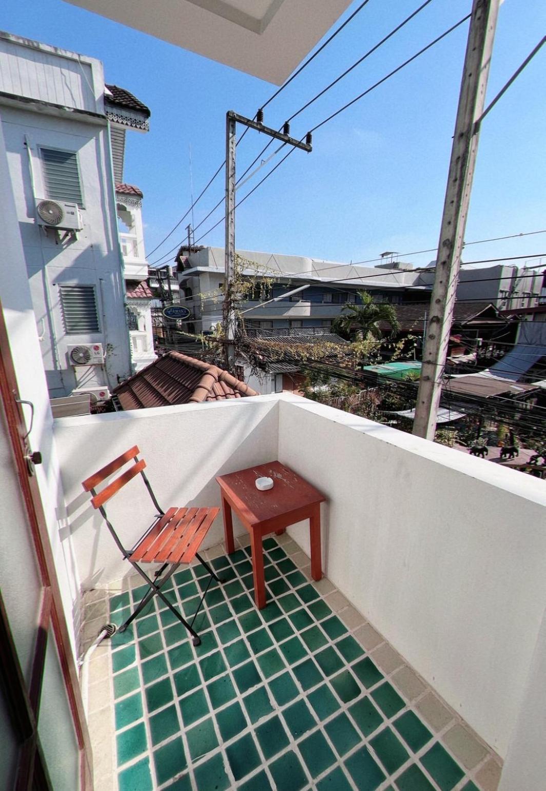 Sripat Guesthouse Sha Extra Plus Chiang Mai Esterno foto